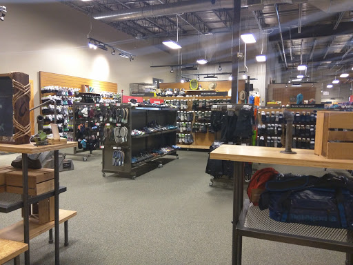 Camping Store «REI», reviews and photos, 9637 E County Line Rd, Englewood, CO 80112, USA