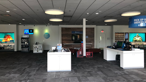 Cell Phone Store «AT&T», reviews and photos, 1500 Oakley Seaver Dr Suite 1, Clermont, FL 34711, USA