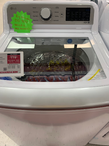 Appliance Store «P.C. Richard & Son», reviews and photos, 19 Universal Dr, North Haven, CT 06473, USA