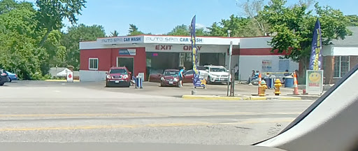 Rock Hill Touchless Car Wash en St. Louis