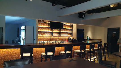 Treehaus Bar