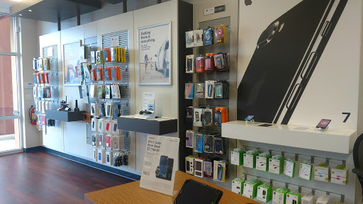 Cell Phone Store «TCC, Verizon Authorized Retailer», reviews and photos, 3860 Tampa Rd, Oldsmar, FL 34677, USA
