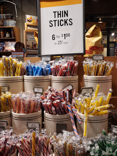 American Restaurant «Cracker Barrel Old Country Store», reviews and photos, 9380 19th Ln, Vero Beach, FL 32966, USA