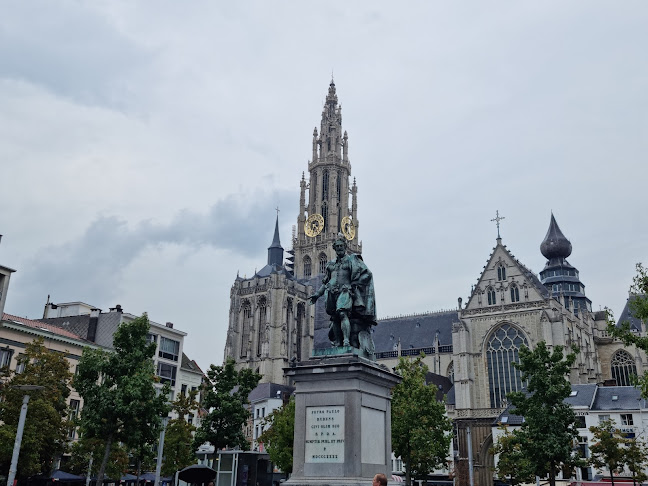 Beoordelingen van Onze-Lieve-Vrouwekathedraal Antwerpen in Antwerpen - Ander