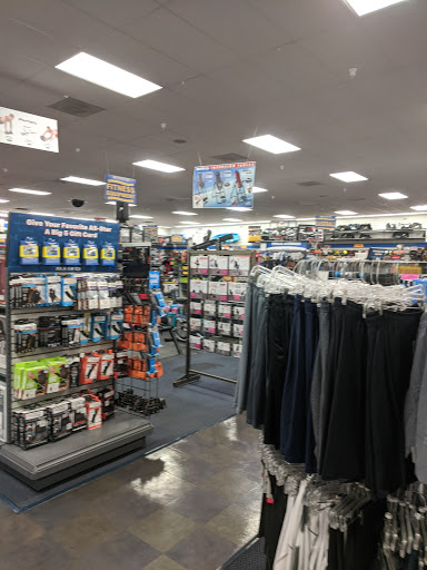 Sporting Goods Store «Big 5 Sporting Goods - Hollister», reviews and photos, 251 McCray St, Hollister, CA 95023, USA