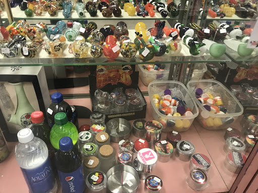 Tobacco Shop «Denver Cigarette Store», reviews and photos, 1014 S Federal Blvd, Denver, CO 80219, USA