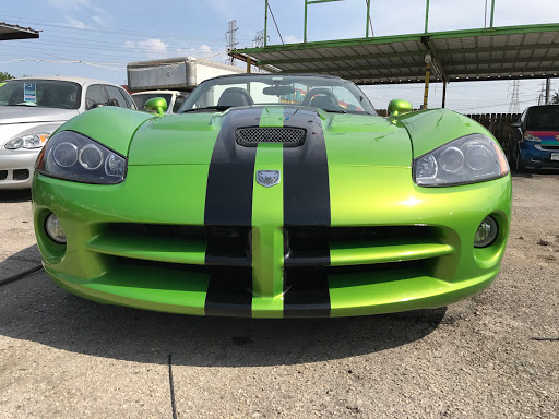 Car Dealer «Sabinas Cars & Trucks Inc», reviews and photos, 1326 N Wayside Dr, Houston, TX 77020, USA