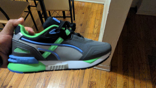 Shoe Store «Finish Line», reviews and photos, 651 Kapkowski Rd #2014, Elizabeth, NJ 07201, USA