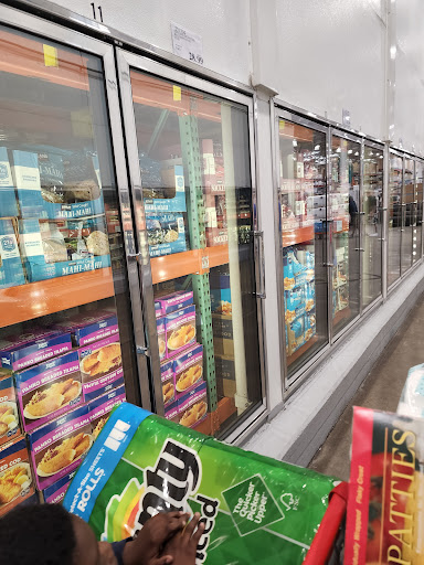 Warehouse store «Costco Wholesale», reviews and photos, 10701 Sudley Manor Dr, Manassas, VA 20109, USA