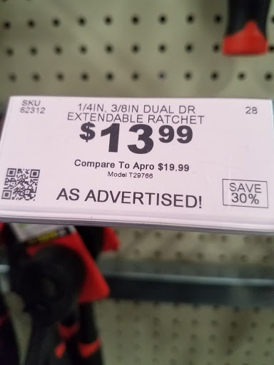 Hardware Store «Harbor Freight Tools», reviews and photos, 2901 Whipple Ave NW, Canton, OH 44708, USA