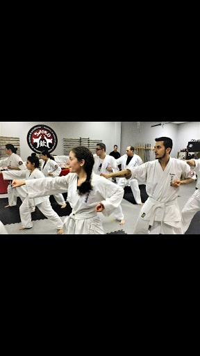 Saiko Karate Dojo Académie d'arts martiaux et auto-défense