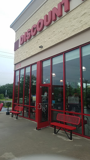 Tire Shop «Discount Tire Store - Lakeland, FL», reviews and photos, 6975 US Hwy 98 N, Lakeland, FL 33809, USA