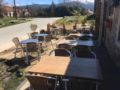 Información y opiniones sobre EL FOGON DE VALENTINA de Navas De Riofrío