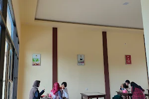 Kirana Sushi Banyuwangi image