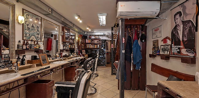 Barber Shop Budapest Astoria - Borbély