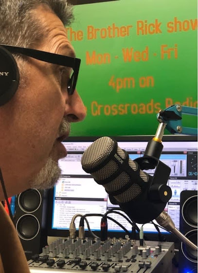 The Crossroads Radio 2.0