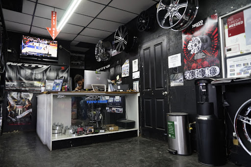 Tire Shop «Texas Tires», reviews and photos, 5407 E Belknap St, Haltom City, TX 76117, USA