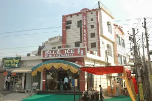 Blue Ice. Rooms image