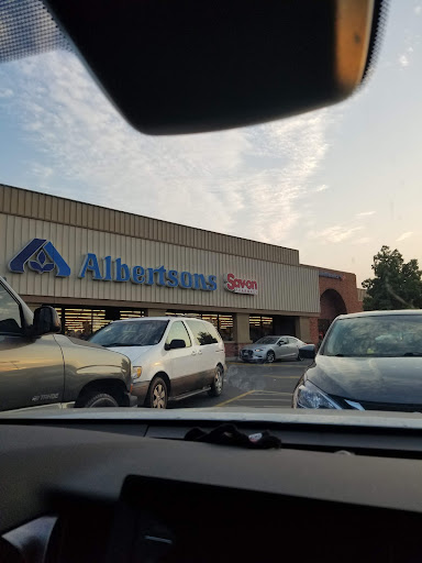 Grocery Store «Albertsons», reviews and photos, 110 E Carson St, Carson, CA 90745, USA