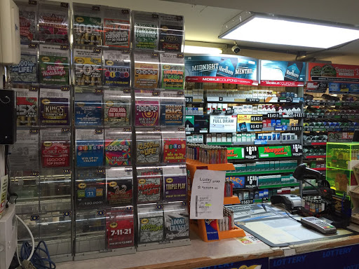 Tobacco Shop «Discount Tobacco», reviews and photos, 284 Main St, Antioch, IL 60002, USA