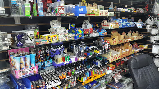 Tobacco Shop «BELLAIRE SMOKE SHOP», reviews and photos, 7710 Bellaire Blvd, Houston, TX 77036, USA