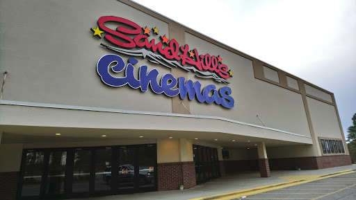 Movie Theater «Frank Theatres - Sandhills Stadium 10», reviews and photos, 104 Brucewood Rd, Southern Pines, NC 28387, USA