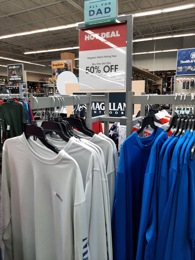 Sporting Goods Store «Academy Sports + Outdoors», reviews and photos, 610 El Camino Alto Drive, Springfield, MO 65810, USA