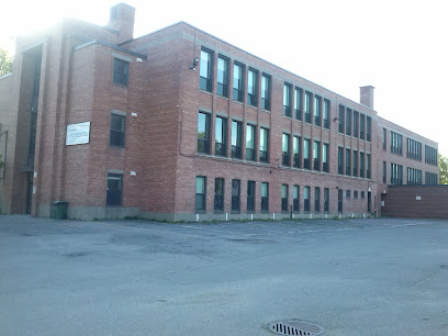 Saint-Francis Elementary School