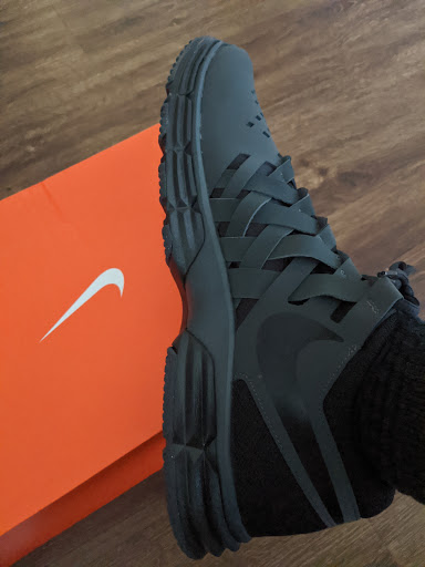 Sporting Goods Store «Big 5 Sporting Goods - Sacramento», reviews and photos, 980 Florin Rd Suite A, Sacramento, CA 95831, USA