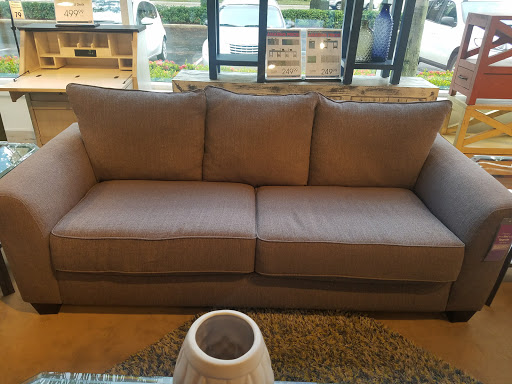 Furniture Store «Rooms To Go & Rooms To Go Kids Furniture Store - Sawgrass Mills (Plantation)», reviews and photos, 1905 N Flamingo Rd, Plantation, FL 33323, USA
