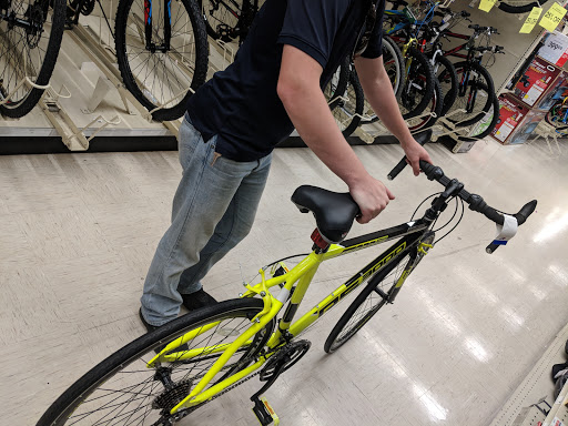 Sporting Goods Store «Academy Sports + Outdoors», reviews and photos, 7513 N Interstate Hwy 35, Austin, TX 78752, USA