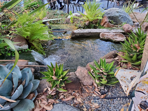 Shopping Mall «Carlmont Village Shopping Center», reviews and photos, 1049 Alameda de las Pulgas, Belmont, CA 94002, USA