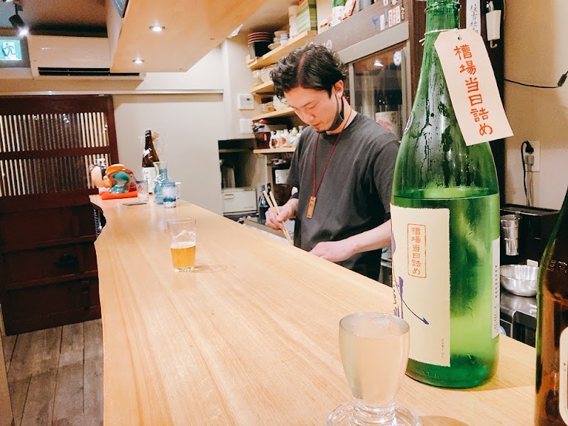 日本酒立呑 さか月