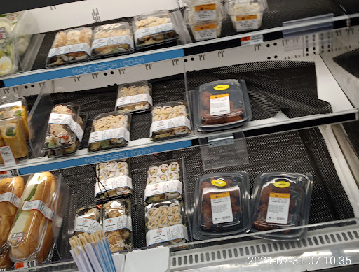 Grocery Store «Giant Food», reviews and photos, 3480 S Jefferson St, Falls Church, VA 22041, USA