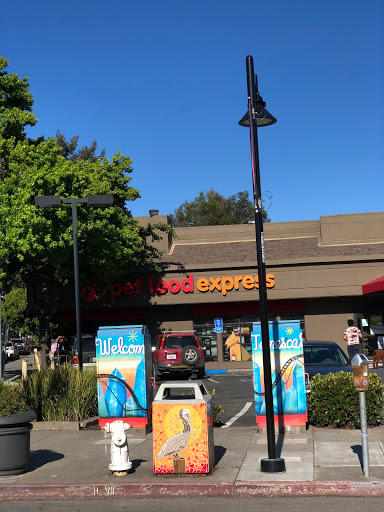 Pet Supply Store «Pet Food Express», reviews and photos, 6398 Telegraph Ave, Oakland, CA 94609, USA