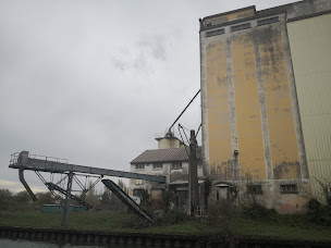 Photo n°2 de Provençale SA - Usine d'Ecuelles à Ecuelles ()