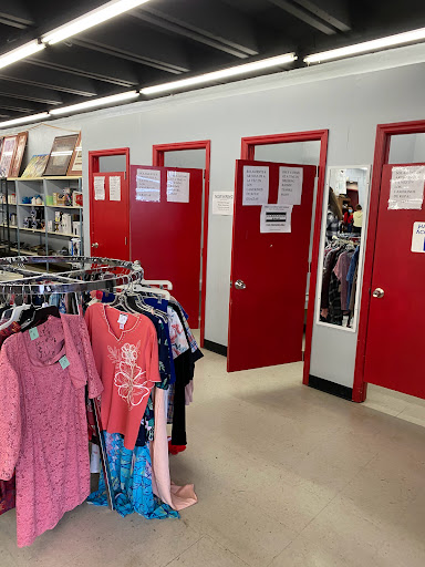 Thrift Store «Southern Thrift Store», reviews and photos, 5010 Charlotte Ave, Nashville, TN 37209, USA