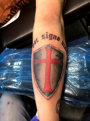 Explore shoulder mens tattoo ideas, creative tattoo ideas in Phoenix, available at The Snooty Fox Tattoo and piercing