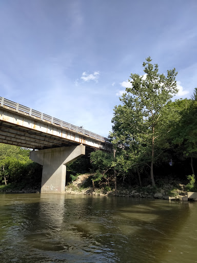 Grocery Store «Village Grocery», reviews and photos, 385 Loveland-Miamiville Rd, Loveland, OH 45140, USA