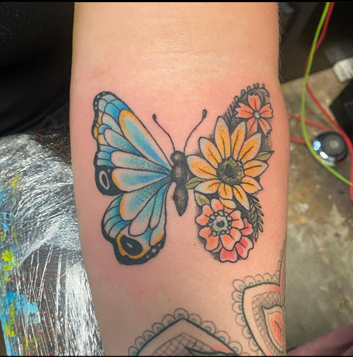 Tattoo Shop «Wayward Son Tattoo», reviews and photos, 4321 Midmost Dr e, Mobile, AL 36609, USA