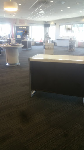 Cell Phone Store «Verizon», reviews and photos, 1003 W Patrick St, Frederick, MD 21702, USA