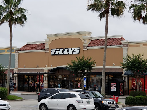 Clothing Store «Tillys», reviews and photos, 343 N Alafaya Trail, Orlando, FL 32828, USA