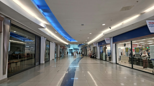 Reviews of Capitol Shopping Centre in Cardiff - Shopping mall
