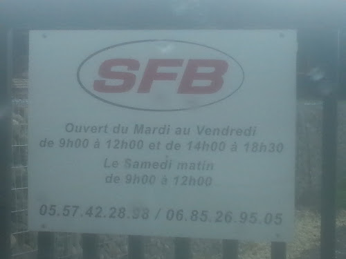 Magasin d'alimentation animale SFB Saint-Mariens