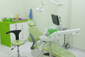 RD Dental Center Klaten image