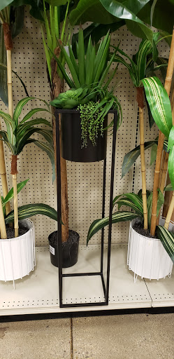 Home Goods Store «At Home», reviews and photos, 1325 N Meacham Rd, Schaumburg, IL 60173, USA