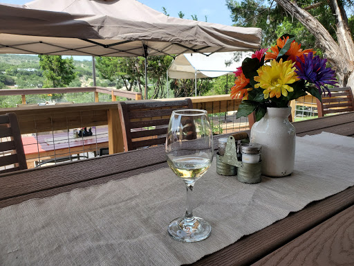 Winery «El Gaucho Winery», reviews and photos, 21301 Kathy Ln, Spicewood, TX 78669, USA