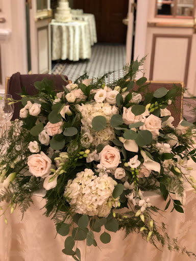 Florist «Quinn Florist», reviews and photos, 3524 Broadway, Astoria, NY 11103, USA