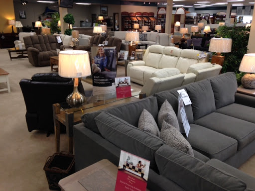 Furniture Store «Edwards Furniture», reviews and photos, 800 W Central Ave, Springboro, OH 45066, USA