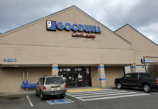 Thrift Store «South Lacey Goodwill», reviews and photos, 4800 Yelm Hwy SE, Lacey, WA 98503, USA